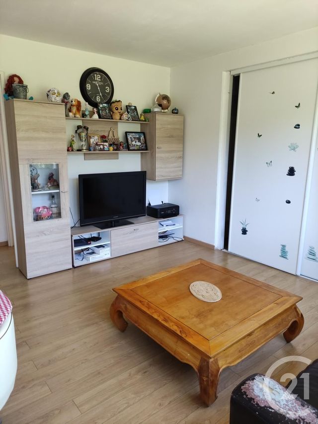Afficher la photo en grand Appartement T3 à vendre - 3 pièces - 61.0 m2 - MAROMME - 76 - HAUTE-NORMANDIE - Century 21 Bruno Ferrand