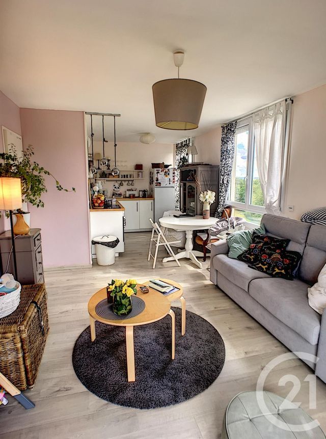 Appartement F2 à louer - 2 pièces - 42.71 m2 - DEVILLE LES ROUEN - 76 - HAUTE-NORMANDIE - Century 21 Bruno Ferrand Appartement F2 à louer - 2 pièces - 42.71 m2 - DEVILLE LES ROUEN - 76 - HAUTE-NORMANDIE - Century 21 Bruno Ferrand