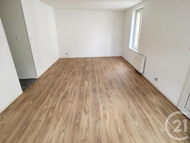 Appartement F3 à louer - 3 pièces - 51.21 m2 - NOTRE DAME DE BONDEVILLE - 76 - HAUTE-NORMANDIE - Century 21 Bruno Ferrand Appartement F3 à louer - 3 pièces - 51.21 m2 - NOTRE DAME DE BONDEVILLE - 76 - HAUTE-NORMANDIE - Century 21 Bruno Ferrand