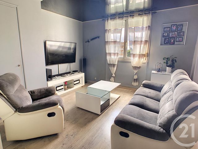 Afficher la photo en grand Appartement F5 à vendre - 4 pièces - 79.65 m2 - MAROMME - 76 - HAUTE-NORMANDIE - Century 21 Bruno Ferrand