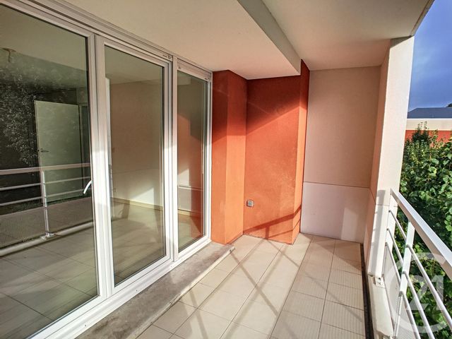 Afficher la photo en grand Appartement F2 à vendre - 2 pièces - 43.62 m2 - AMFREVILLE LA MI VOIE - 76 - HAUTE-NORMANDIE - Century 21 Bruno Ferrand