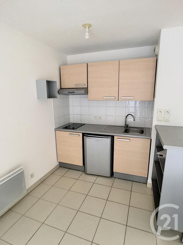 Afficher la photo en grand Appartement F2 à vendre - 2 pièces - 43.62 m2 - AMFREVILLE LA MI VOIE - 76 - HAUTE-NORMANDIE - Century 21 Bruno Ferrand