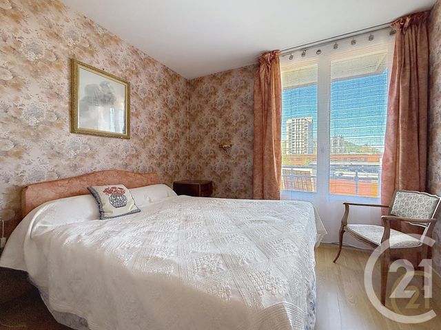 Appartement F4 à vendre - 4 pièces - 78.62 m2 - MAROMME - 76 - HAUTE-NORMANDIE - Century 21 Bruno Ferrand