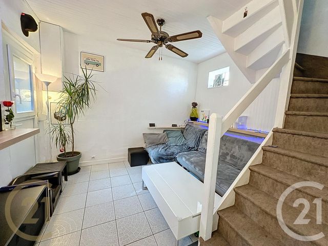 Afficher la photo en grand maison à vendre - 3 pièces - 46.0 m2 - LE PETIT QUEVILLY - 76 - HAUTE-NORMANDIE - Century 21 Bruno Ferrand