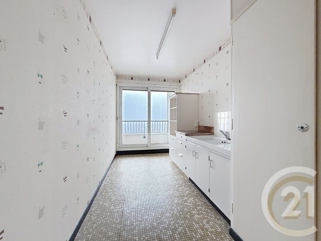 Appartement F4 à vendre - 4 pièces - 77.43 m2 - MAROMME - 76 - HAUTE-NORMANDIE - Century 21 Bruno Ferrand