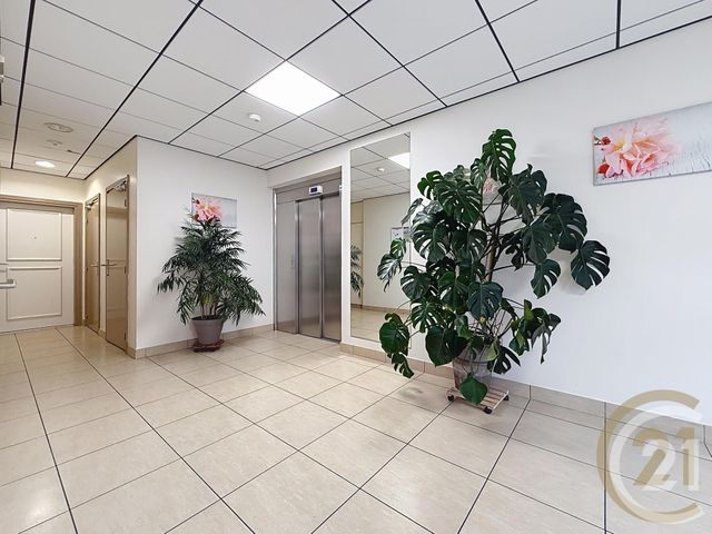 Appartement Local à vendre NOTRE DAME DE BONDEVILLE