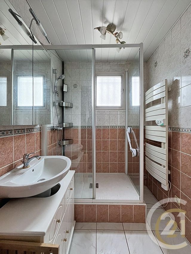 maison à vendre - 6 pièces - 119.0 m2 - LE PETIT QUEVILLY - 76 - HAUTE-NORMANDIE - Century 21 Bruno Ferrand