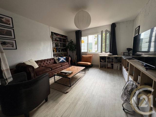 Appartement F3 à vendre - 3 pièces - 61.71 m2 - DEVILLE LES ROUEN - 76 - HAUTE-NORMANDIE - Century 21 Bruno Ferrand