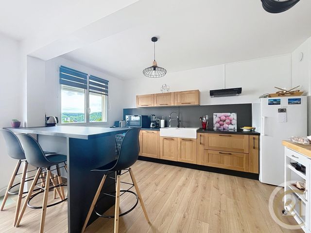 Afficher la photo en grand Appartement F3 à vendre - 3 pièces - 73.9 m2 - DEVILLE LES ROUEN - 76 - HAUTE-NORMANDIE - Century 21 Bruno Ferrand