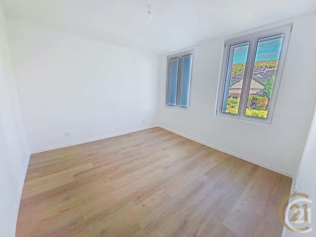 maison à louer - 5 pièces - 76.9 m2 - DEVILLE LES ROUEN - 76 - HAUTE-NORMANDIE - Century 21 Bruno Ferrand