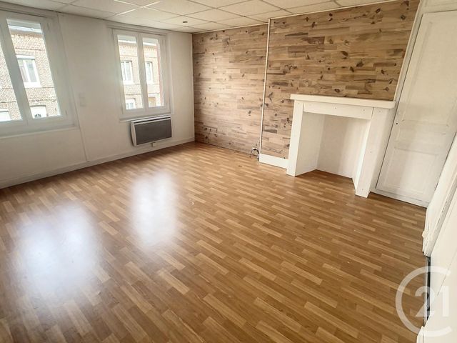 maison à louer - 4 pièces - 81.28 m2 - MALAUNAY - 76 - HAUTE-NORMANDIE - Century 21 Bruno Ferrand