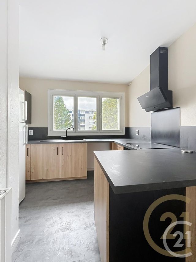Appartement F4 à louer - 4 pièces - 74.65 m2 - CANTELEU - 76 - HAUTE-NORMANDIE - Century 21 Bruno Ferrand