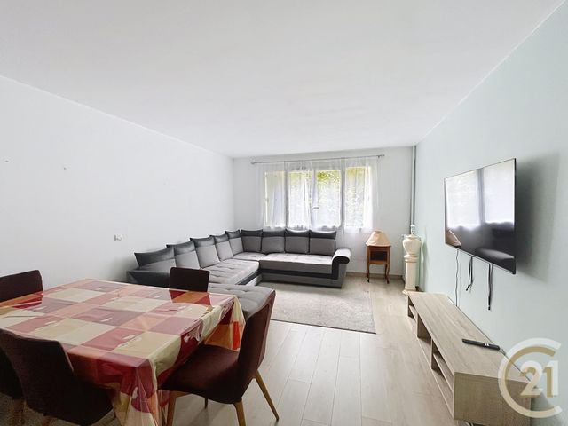 Appartement Chambre à louer - 1 pièce - 9.42 m2 - CANTELEU - 76 - HAUTE-NORMANDIE - Century 21 Bruno Ferrand