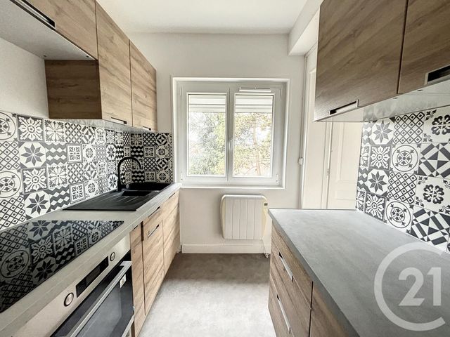 Appartement F2 à louer - 2 pièces - 48.21 m2 - MALAUNAY - 76 - HAUTE-NORMANDIE - Century 21 Bruno Ferrand