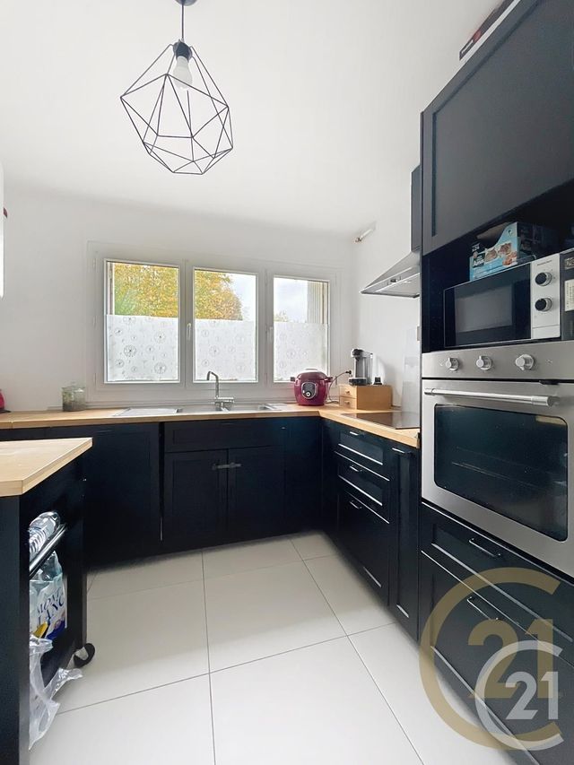 Appartement F4 à vendre - 4 pièces - 75.0 m2 - CANTELEU - 76 - HAUTE-NORMANDIE - Century 21 Bruno Ferrand