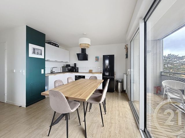 Appartement F3 à vendre - 3 pièces - 65.24 m2 - MONT ST AIGNAN - 76 - HAUTE-NORMANDIE - Century 21 Bruno Ferrand