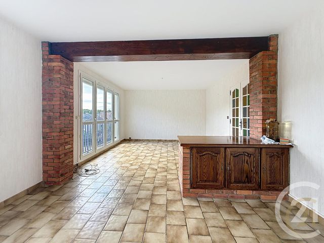 Afficher la photo en grand Appartement F3 à vendre - 4 pièces - 71.21 m2 - MAROMME - 76 - HAUTE-NORMANDIE - Century 21 Bruno Ferrand