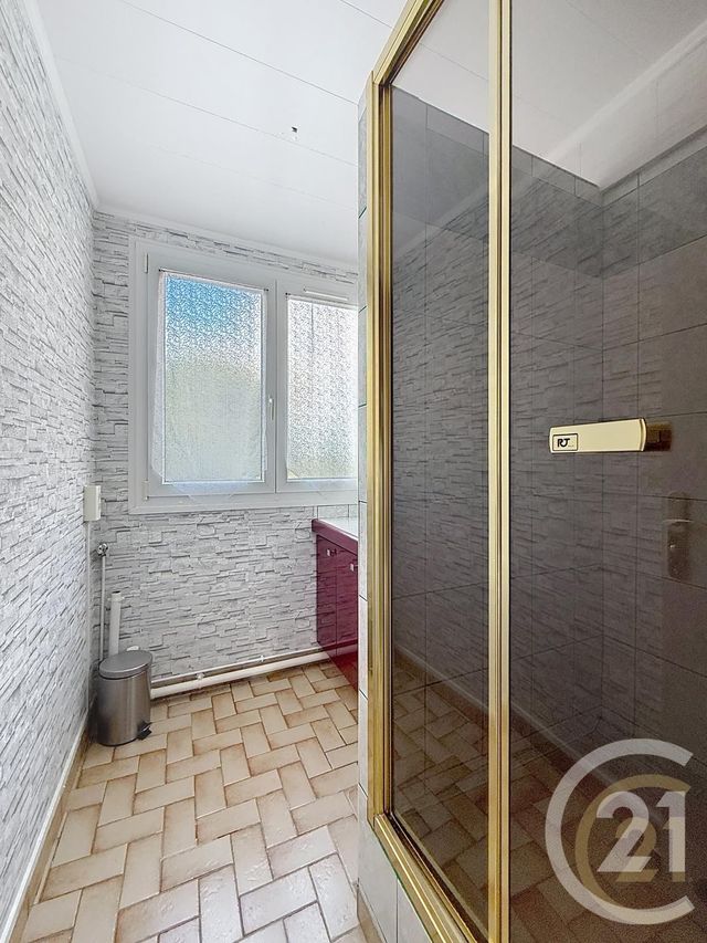Afficher la photo en grand Appartement F3 à vendre - 4 pièces - 71.21 m2 - MAROMME - 76 - HAUTE-NORMANDIE - Century 21 Bruno Ferrand