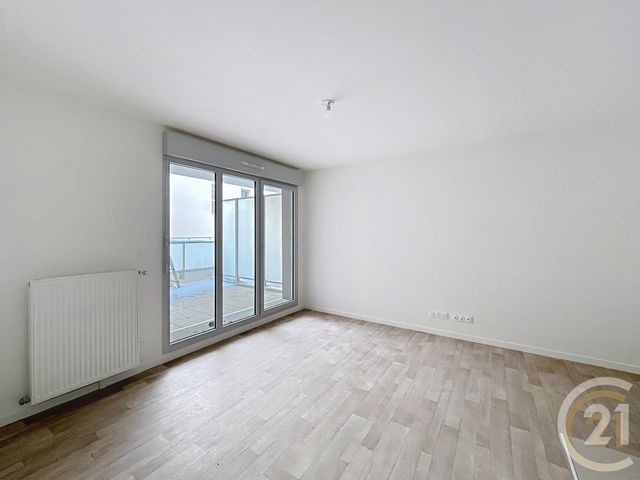 Appartement F2 à louer - 2 pièces - 42.5 m2 - DEVILLE LES ROUEN - 76 - HAUTE-NORMANDIE - Century 21 Bruno Ferrand