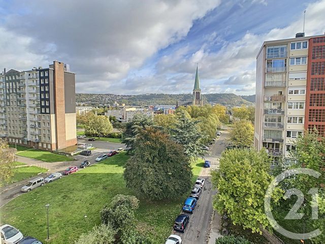 Afficher la photo en grand Appartement F3 à louer - 3 pièces - 55.31 m2 - SOTTEVILLE LES ROUEN - 76 - HAUTE-NORMANDIE - Century 21 Bruno Ferrand