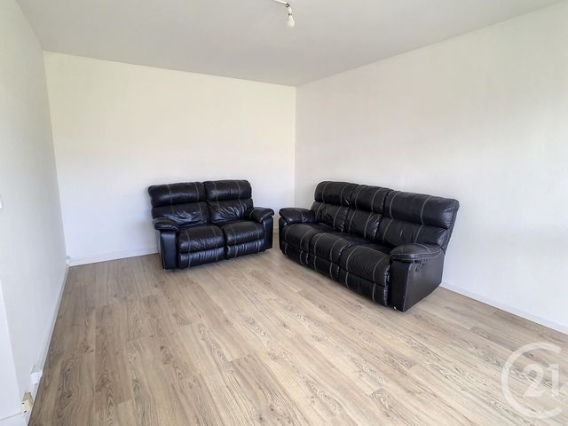 Afficher la photo en grand Appartement F3 à louer - 3 pièces - 55.31 m2 - SOTTEVILLE LES ROUEN - 76 - HAUTE-NORMANDIE - Century 21 Bruno Ferrand