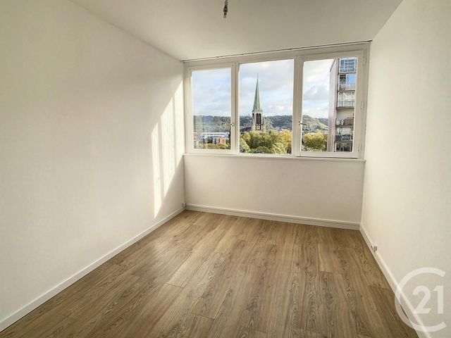 Afficher la photo en grand Appartement F3 à louer - 3 pièces - 55.31 m2 - SOTTEVILLE LES ROUEN - 76 - HAUTE-NORMANDIE - Century 21 Bruno Ferrand