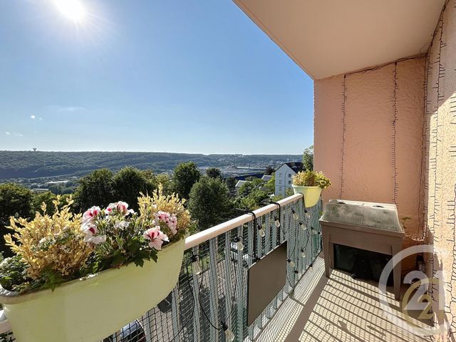 Appartement F3 à louer - 3 pièces - 64.2 m2 - DEVILLE LES ROUEN - 76 - HAUTE-NORMANDIE - Century 21 Bruno Ferrand