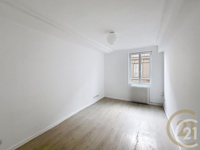 Appartement F3 à louer - 3 pièces - 42.9 m2 - ROUEN - 76 - HAUTE-NORMANDIE - Century 21 Bruno Ferrand