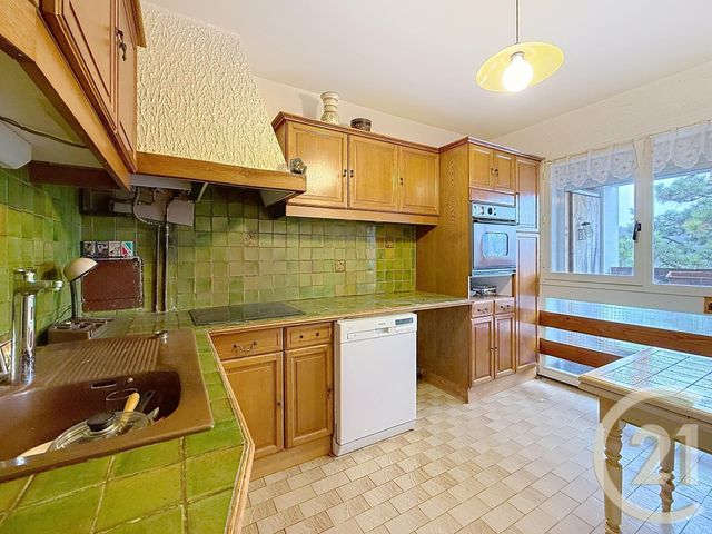 Appartement T4 à vendre - 4 pièces - 77.26 m2 - DEVILLE LES ROUEN - 76 - HAUTE-NORMANDIE - Century 21 Bruno Ferrand