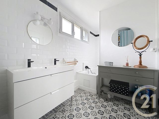 maison à vendre - 6 pièces - 92.18 m2 - LE HOULME - 76 - HAUTE-NORMANDIE - Century 21 Bruno Ferrand