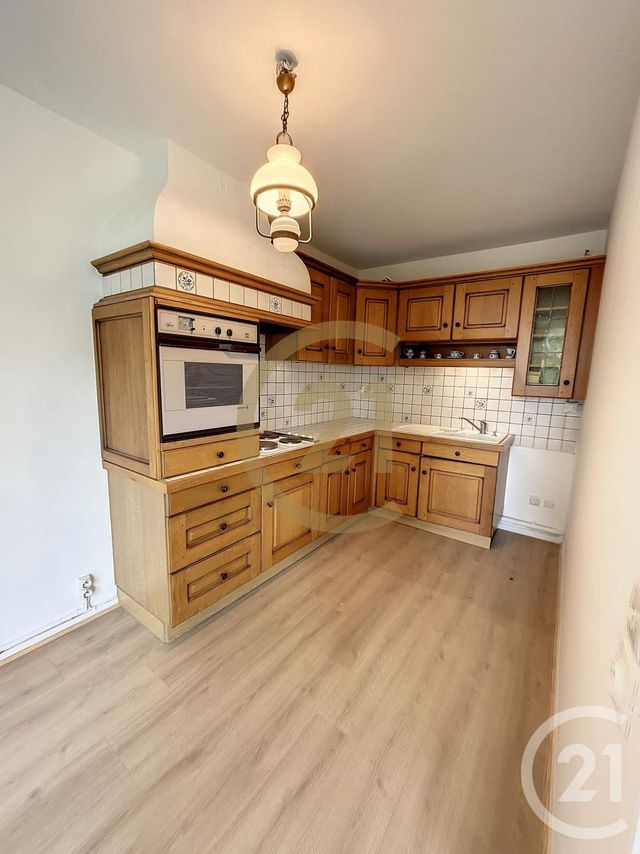 Appartement F2 à louer - 2 pièces - 52.0 m2 - DEVILLE LES ROUEN - 76 - HAUTE-NORMANDIE - Century 21 Bruno Ferrand