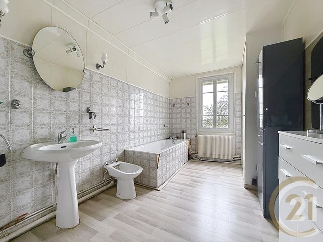 maison à vendre - 7 pièces - 155.0 m2 - LE TRAIT - 76 - HAUTE-NORMANDIE - Century 21 Bruno Ferrand