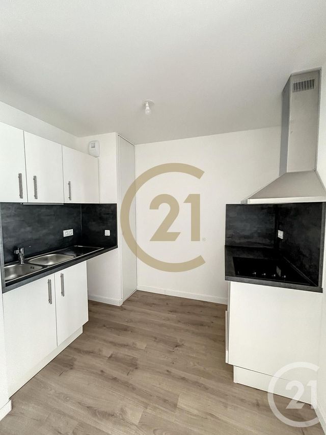 Appartement F3 à louer - 3 pièces - 56.0 m2 - BIHOREL - 76 - HAUTE-NORMANDIE - Century 21 Bruno Ferrand