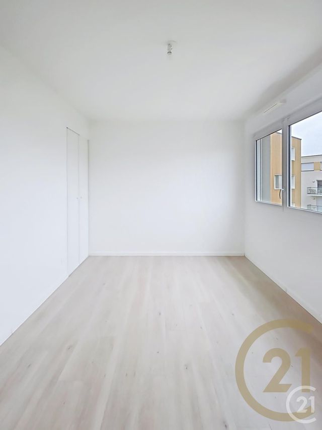 Appartement F2 à louer - 2 pièces - 40.49 m2 - MONT ST AIGNAN - 76 - HAUTE-NORMANDIE - Century 21 Bruno Ferrand
