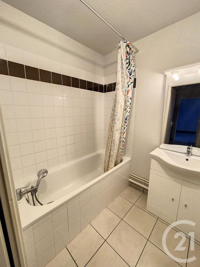 Appartement F2 à vendre - 2 pièces - 47.14 m2 - DEVILLE LES ROUEN - 76 - HAUTE-NORMANDIE - Century 21 Bruno Ferrand