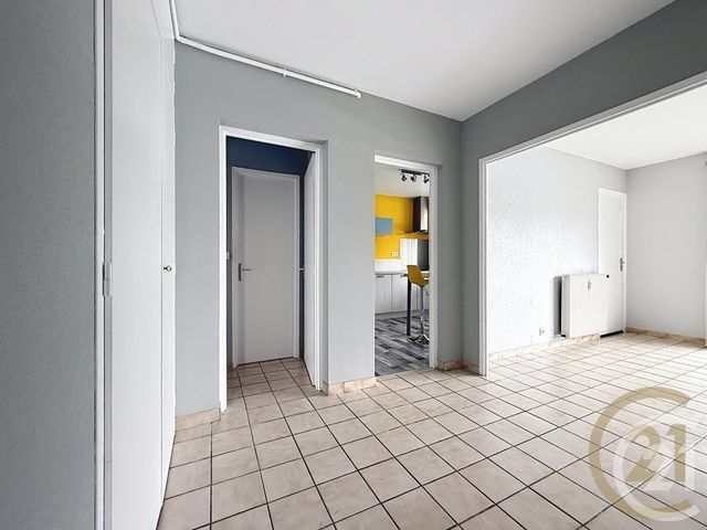 Appartement T3 à vendre - 3 pièces - 66.39 m2 - DEVILLE LES ROUEN - 76 - HAUTE-NORMANDIE - Century 21 Bruno Ferrand