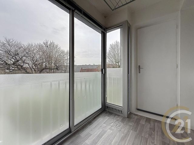 Appartement T3 à vendre - 3 pièces - 66.39 m2 - DEVILLE LES ROUEN - 76 - HAUTE-NORMANDIE - Century 21 Bruno Ferrand