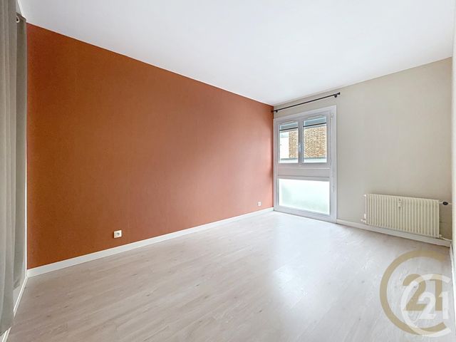 Appartement T3 à vendre - 3 pièces - 66.39 m2 - DEVILLE LES ROUEN - 76 - HAUTE-NORMANDIE - Century 21 Bruno Ferrand