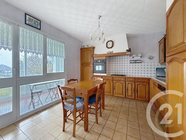 Appartement T4 à vendre - 4 pièces - 85.03 m2 - DEVILLE LES ROUEN - 76 - HAUTE-NORMANDIE - Century 21 Bruno Ferrand