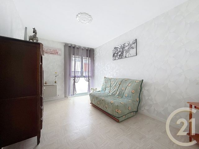 Appartement T4 à vendre - 4 pièces - 85.03 m2 - DEVILLE LES ROUEN - 76 - HAUTE-NORMANDIE - Century 21 Bruno Ferrand