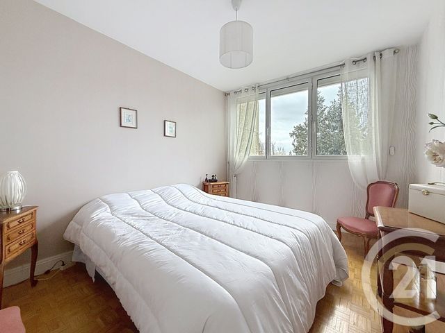 Appartement T4 à vendre - 5 pièces - 91.51 m2 - MAROMME - 76 - HAUTE-NORMANDIE - Century 21 Bruno Ferrand