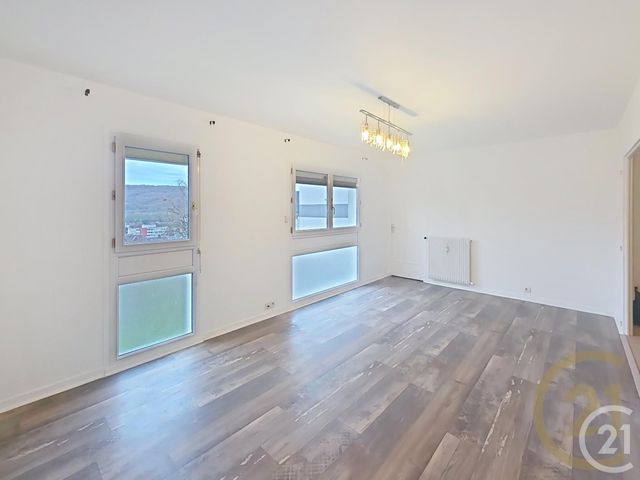 Appartement F4 à louer - 4 pièces - 77.94 m2 - DEVILLE LES ROUEN - 76 - HAUTE-NORMANDIE - Century 21 Bruno Ferrand