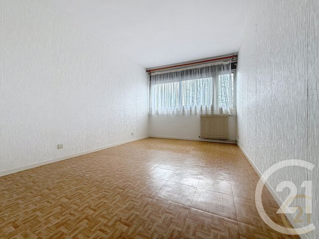 Appartement F5 à vendre - 5 pièces - 83.0 m2 - DEVILLE LES ROUEN - 76 - HAUTE-NORMANDIE - Century 21 Bruno Ferrand