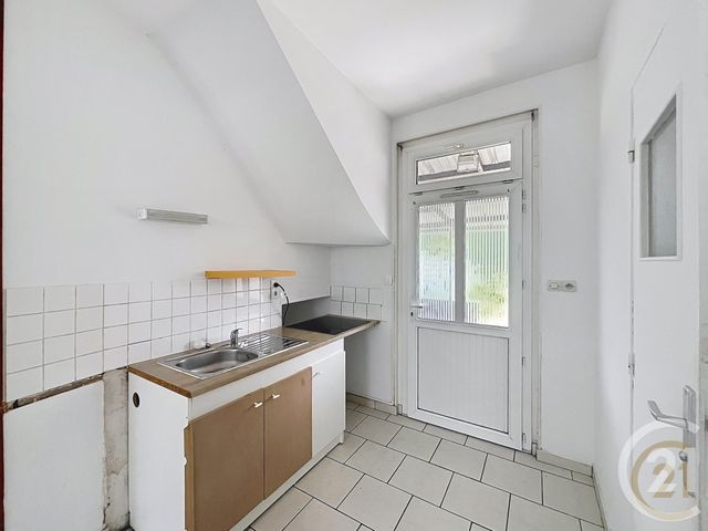 maison à louer - 3 pièces - 64.57 m2 - MALAUNAY - 76 - HAUTE-NORMANDIE - Century 21 Bruno Ferrand