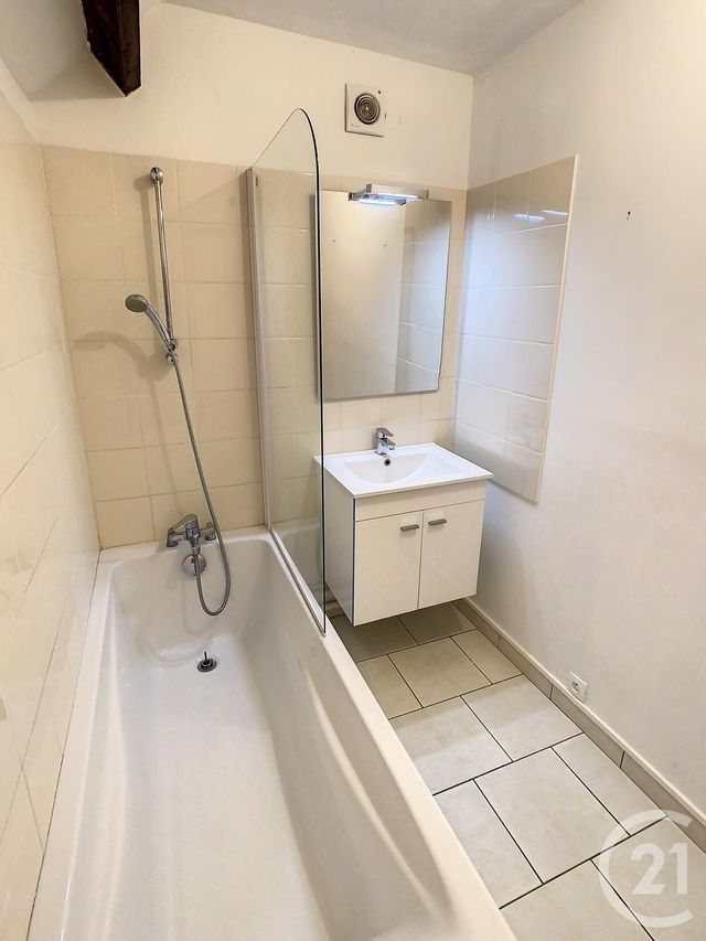 maison à louer - 3 pièces - 64.57 m2 - MALAUNAY - 76 - HAUTE-NORMANDIE - Century 21 Bruno Ferrand