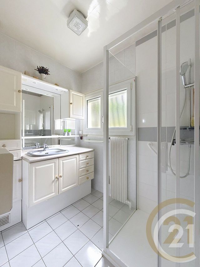 maison à vendre - 5 pièces - 82.5 m2 - DEVILLE LES ROUEN - 76 - HAUTE-NORMANDIE - Century 21 Bruno Ferrand