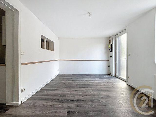 maison à louer - 4 pièces - 63.84 m2 - NOTRE DAME DE BONDEVILLE - 76 - HAUTE-NORMANDIE - Century 21 Bruno Ferrand