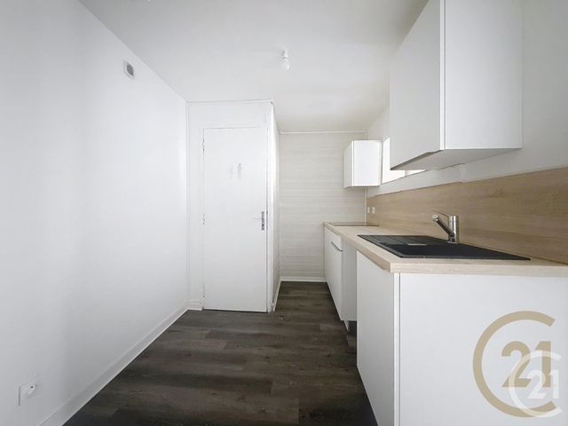 maison à louer - 4 pièces - 63.84 m2 - NOTRE DAME DE BONDEVILLE - 76 - HAUTE-NORMANDIE - Century 21 Bruno Ferrand