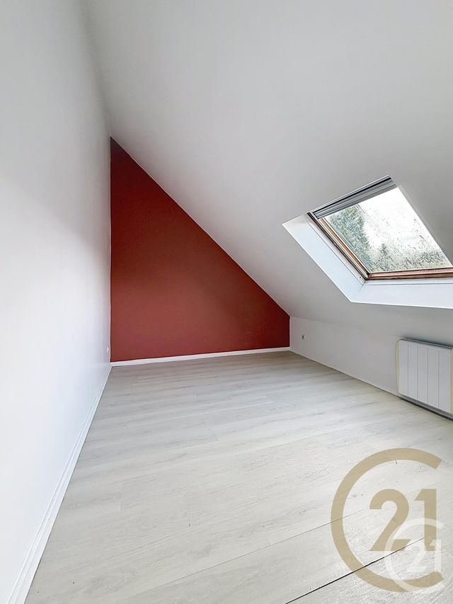 maison à louer - 4 pièces - 63.84 m2 - NOTRE DAME DE BONDEVILLE - 76 - HAUTE-NORMANDIE - Century 21 Bruno Ferrand