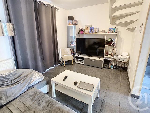 maison à louer - 4 pièces - 63.47 m2 - DEVILLE LES ROUEN - 76 - HAUTE-NORMANDIE - Century 21 Bruno Ferrand